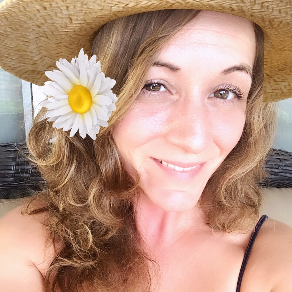 Meet your Posher, Tania